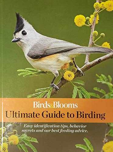 Birds and Blooms Ultimate Guide to – Paperback, by Birds and Blooms – Very Good