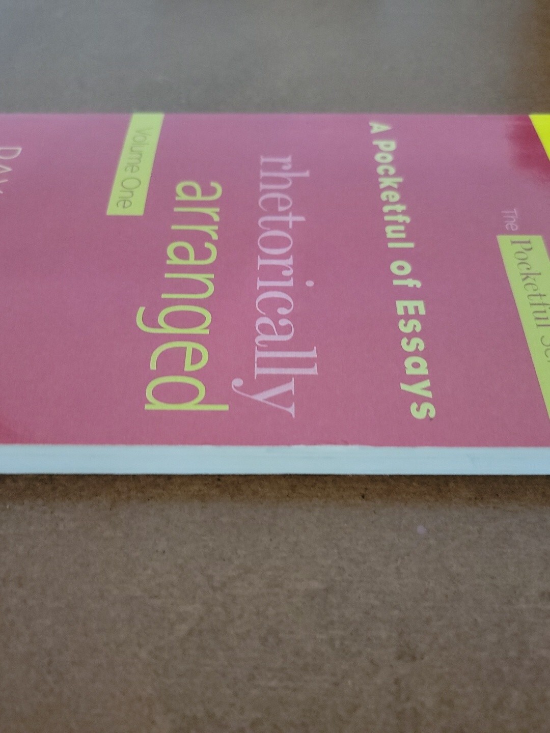 Cengage Advantage Books: a Pocketful of Essays Vol. I : Volume I,…