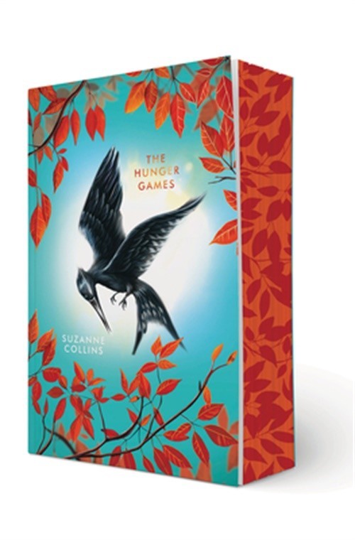 The Hunger Games: Deluxe Edition (Paperback or Softback)