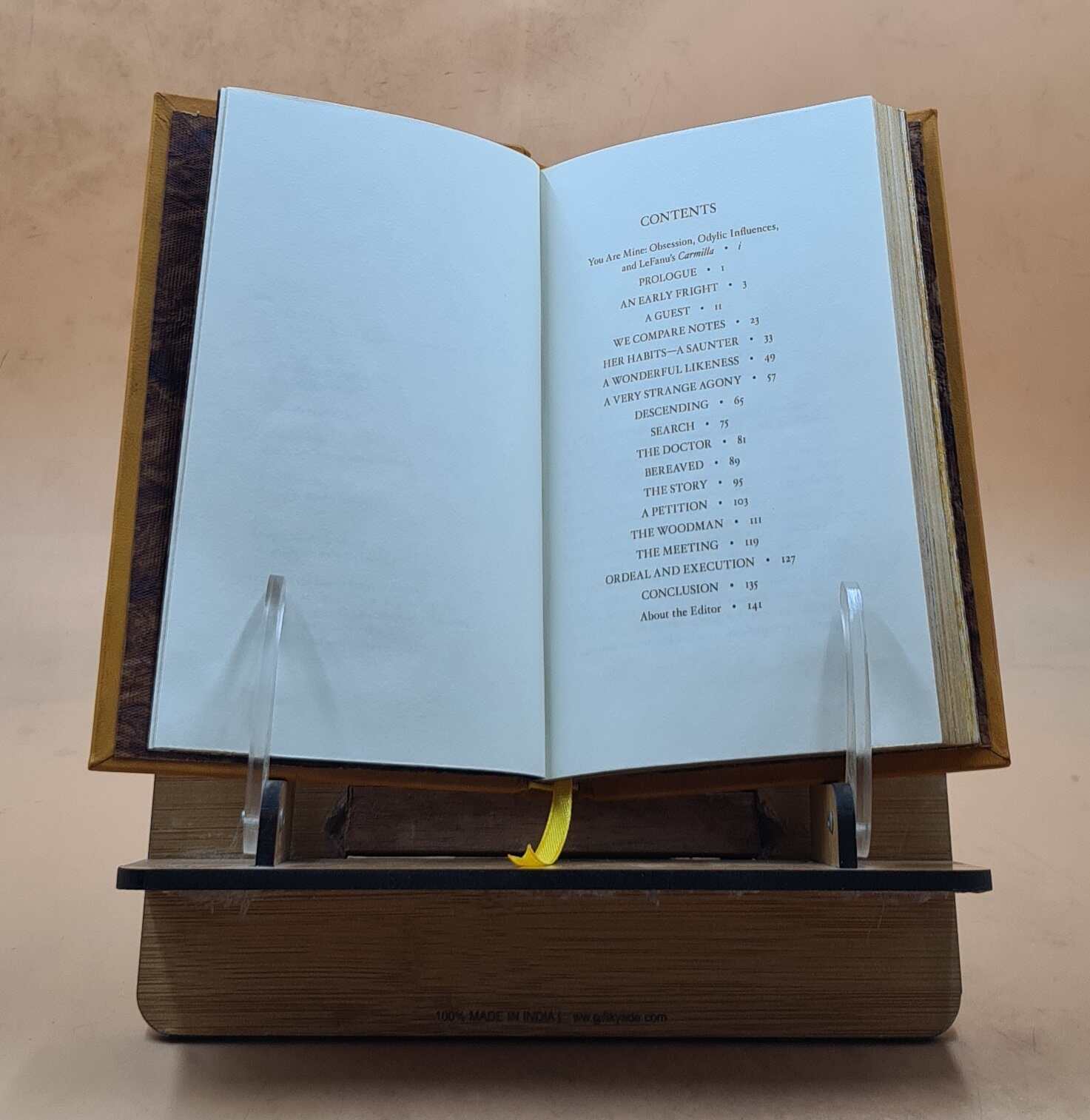 Carmilla [PREMIUM LEATHER BOUND]
