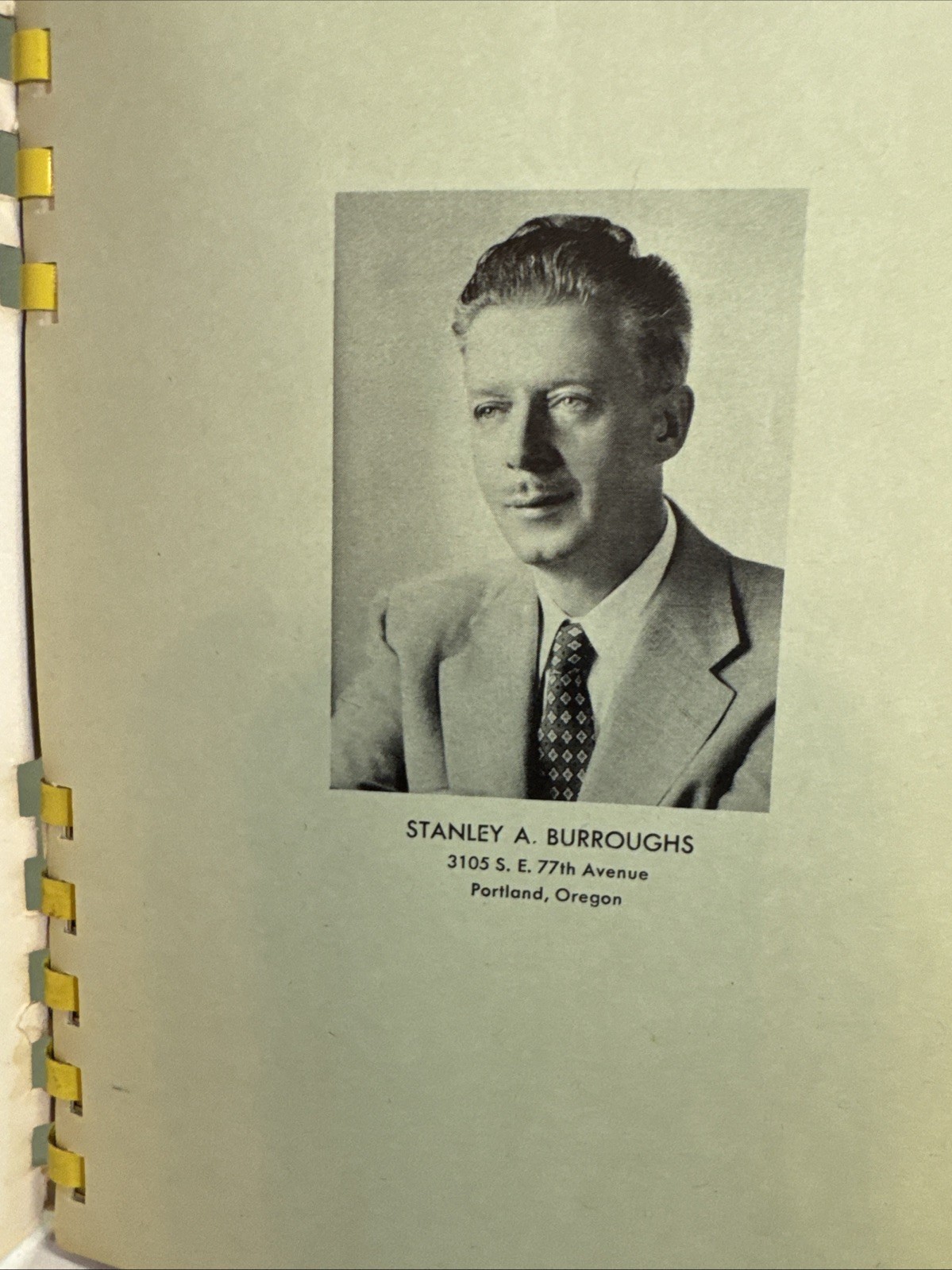 Living Creatively Through Vitaflex, Color Vibration, and Nutrition Spiral Bound