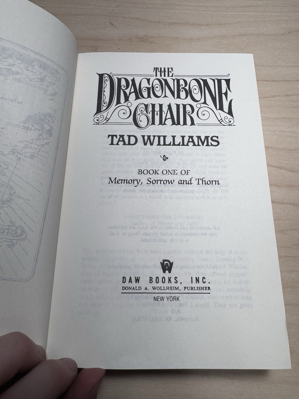 The Dragonbone Chair Memory, Sorrow, and Thorn Book 1 Tad Williams 1988