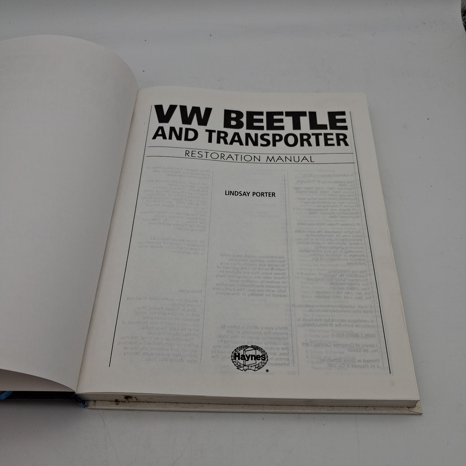 VW Beetle & VW Transporter Restoration Manual by Porter HAYNES Manual H615