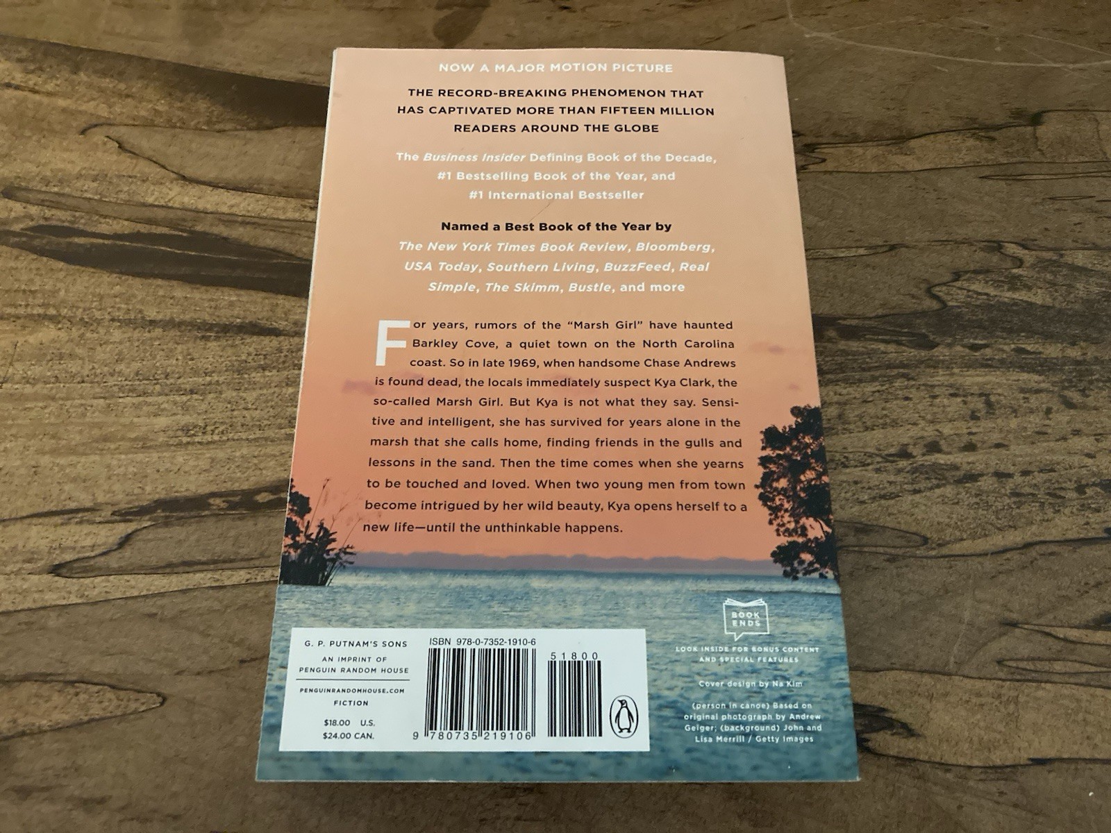 Where the Crawdads Sing: Reese’s Book Club by Delia Owens (Paperback)