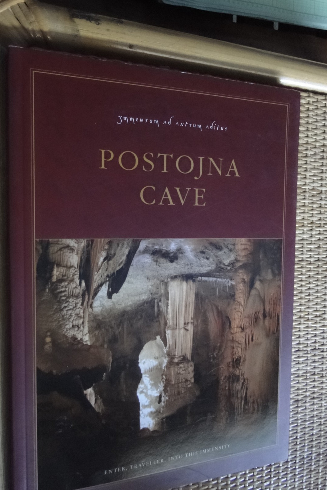 Postojna Cave, Alenka Cuk, Folio Softcover, Slovenia