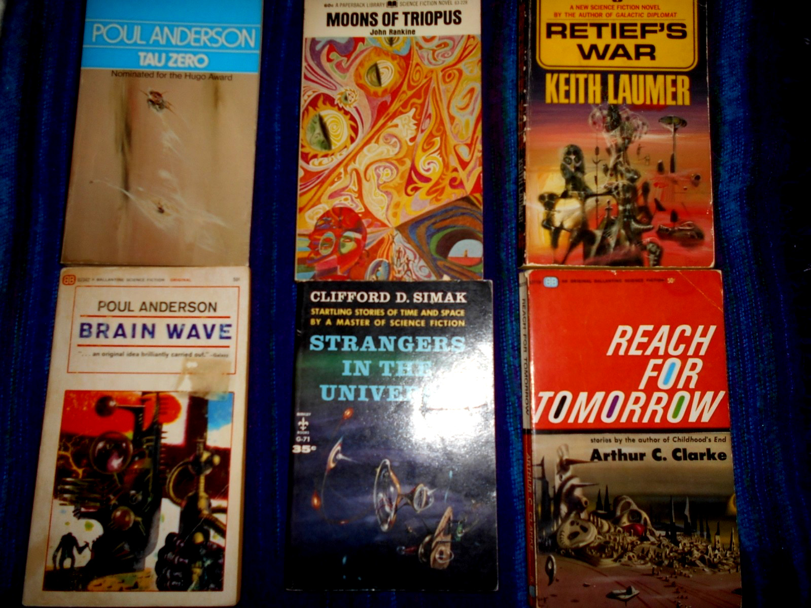 VINTAGE SF P/B LOT(6) RICHARD POWERS COVERS 1957-1976