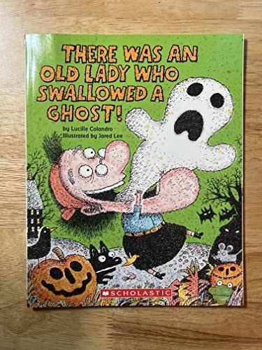 There Was an Old Lady Who Swallowed – Paperback, by Lucille Colandro – Very Good