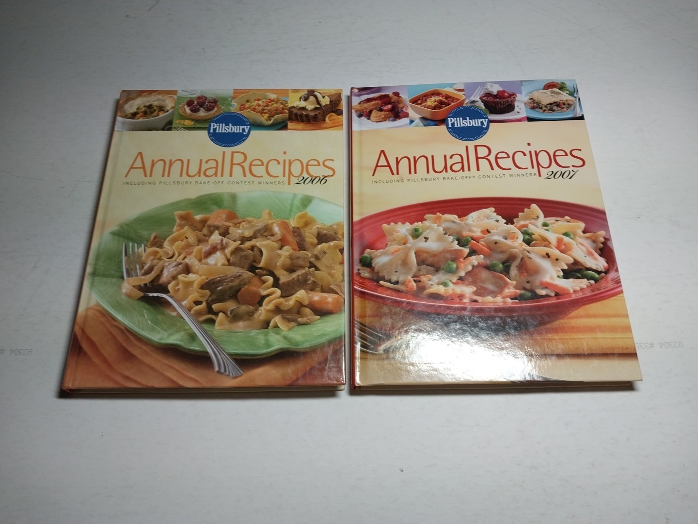 Pillsbury Annual Recipes 2006 : Including Pillsbury Bake-Off Contest Winners by