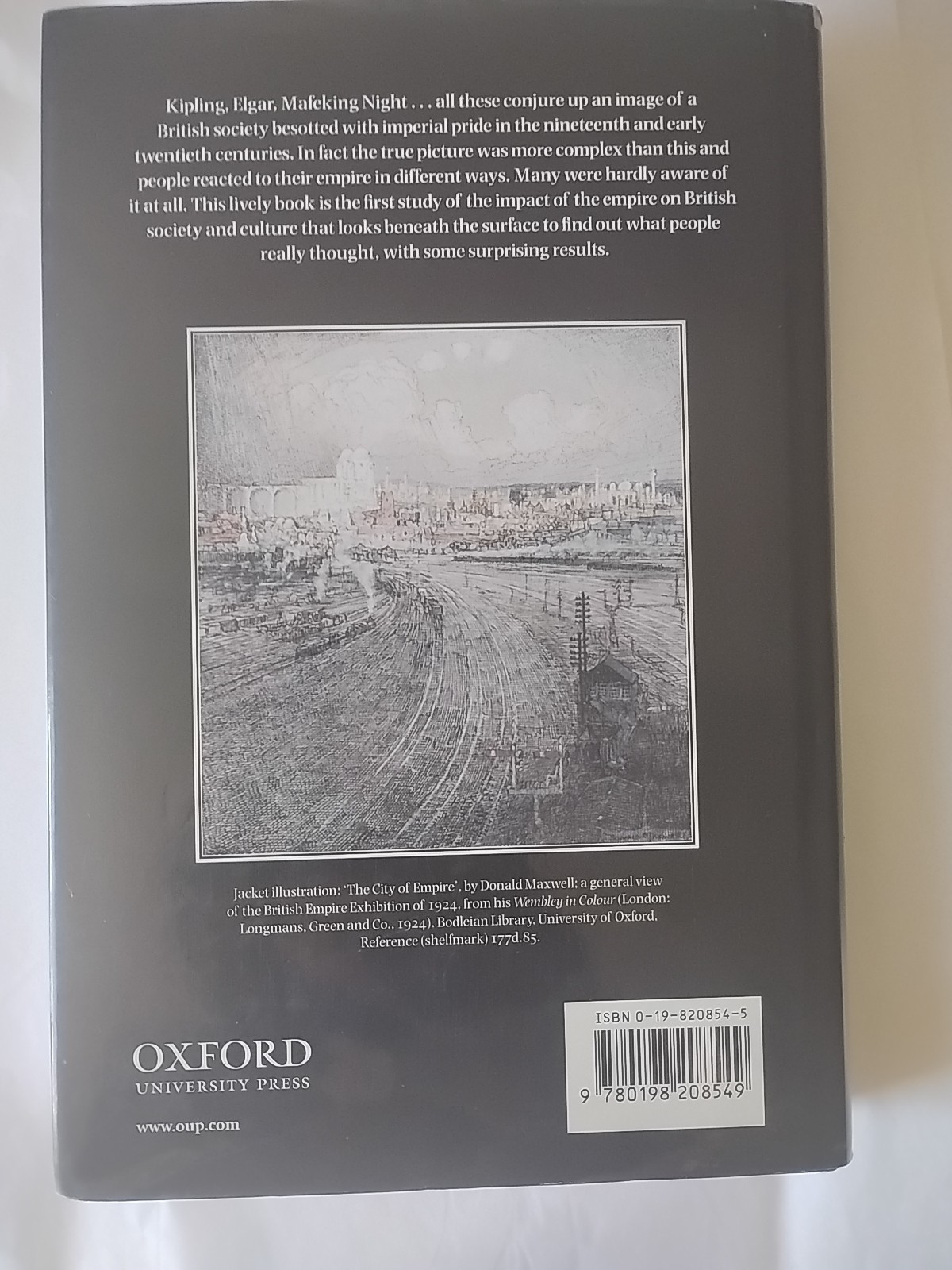 Absent-Minded Imperialists : Empire, Society, and Culture in Britain (468)
