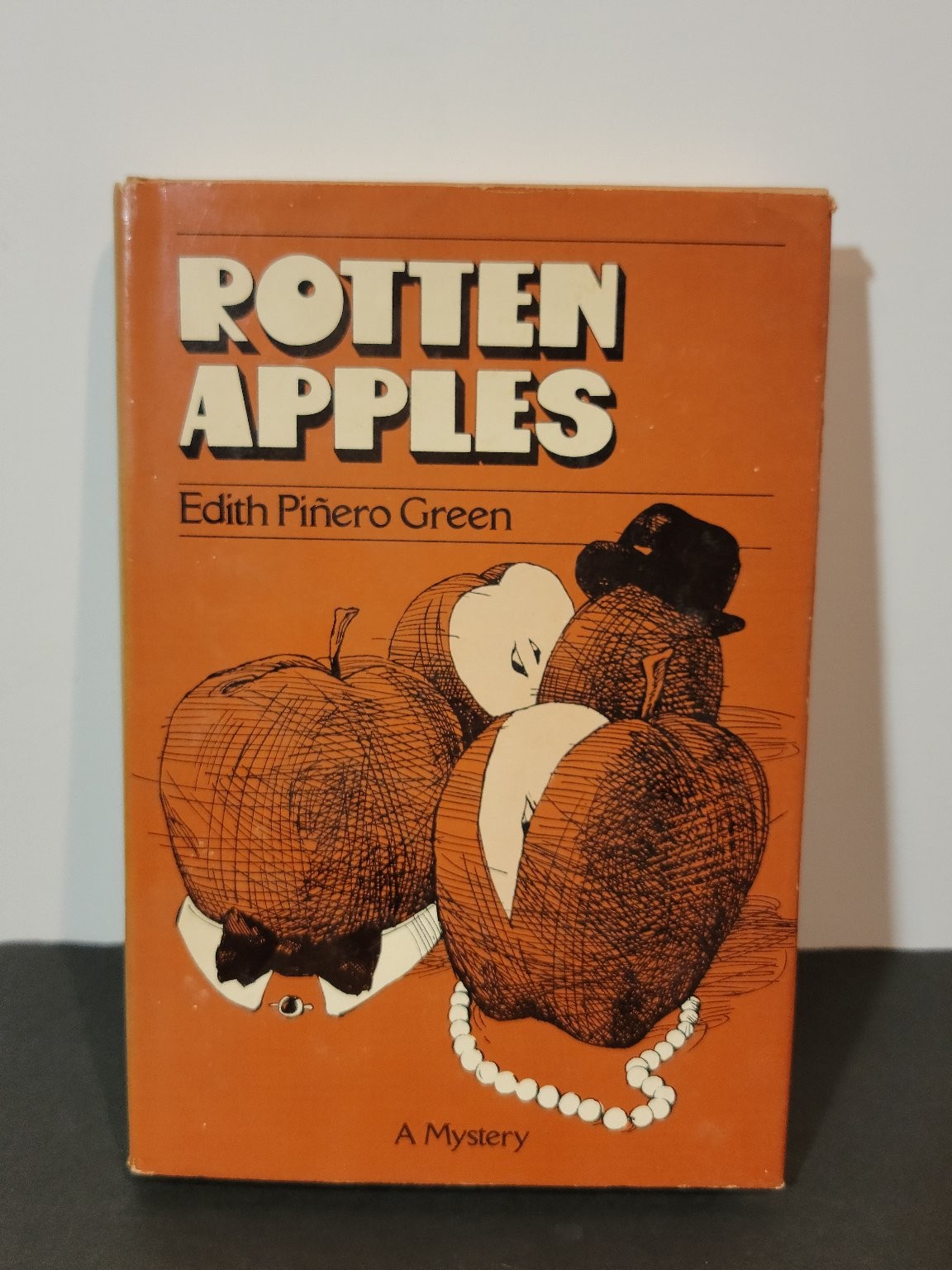 Rotten Apples Edith Piñero Green 1977 Mystery Hardcover