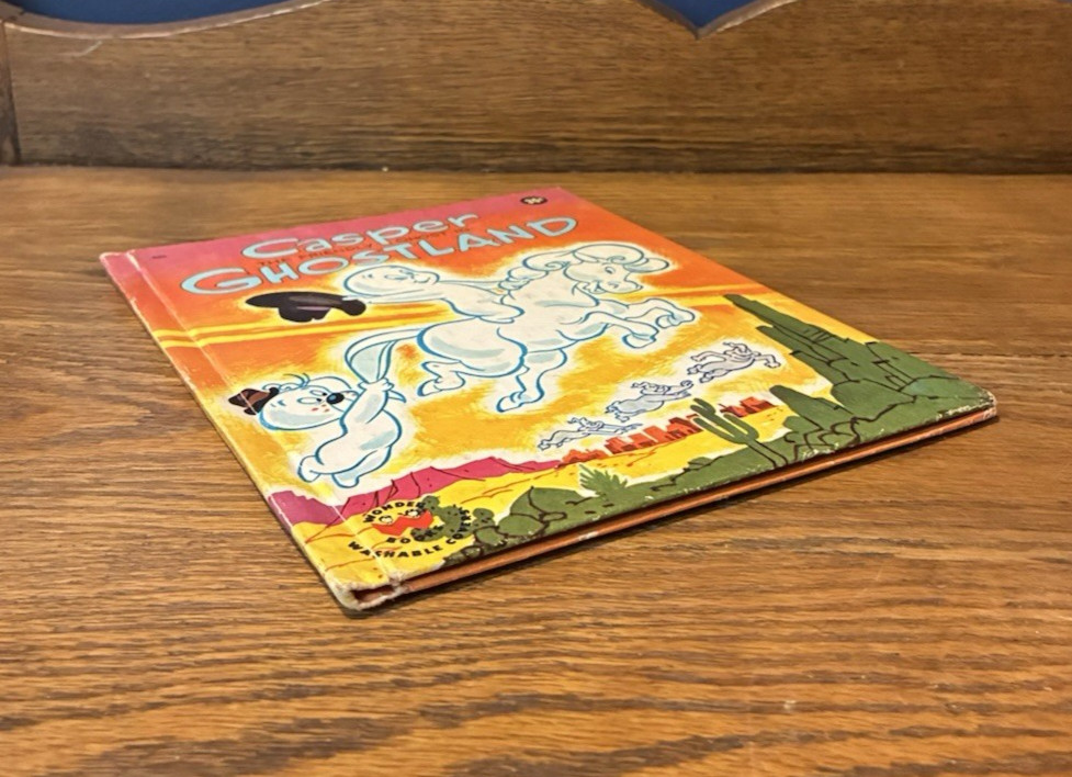 Casper the Friendly Ghost in Ghostland Wonder Books Vintage 1965 Washable Cover