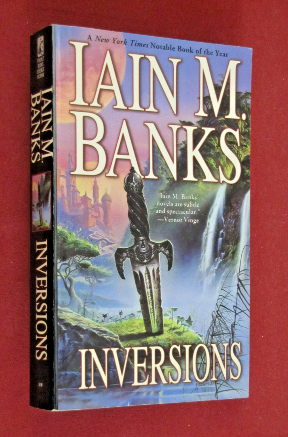Inversions by Iain M. Banks (2001, Mass Market) LN+