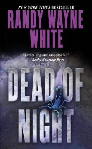 Dead of Night (A Doc Ford Novel) – Mass Market Paperback – GOOD