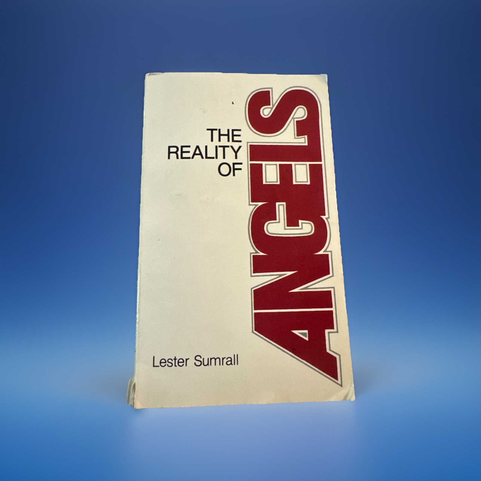 Reality of Angels Mass Market Paperback – Lester Sumrall