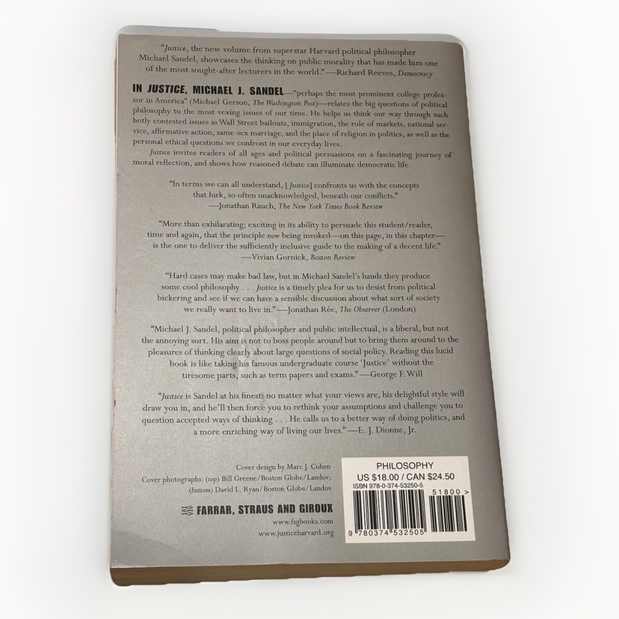 Justice : by Michael J. Sandel (2010, Trade Paperback)