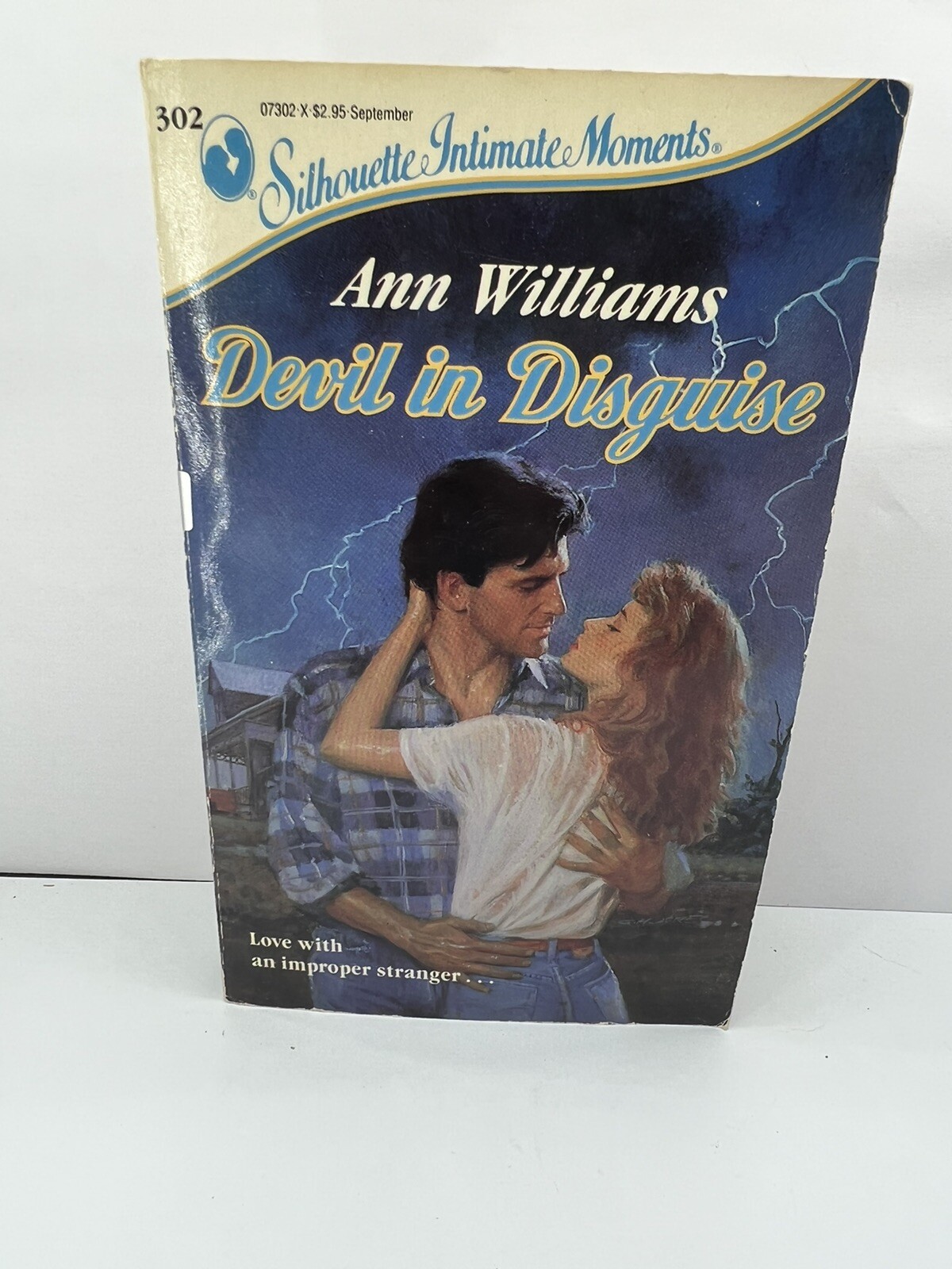 DEVIL IN DISGUISE (SILHOUETTE INTIMATE MOMENTS NO. 302) By Ann Williams *VG+*