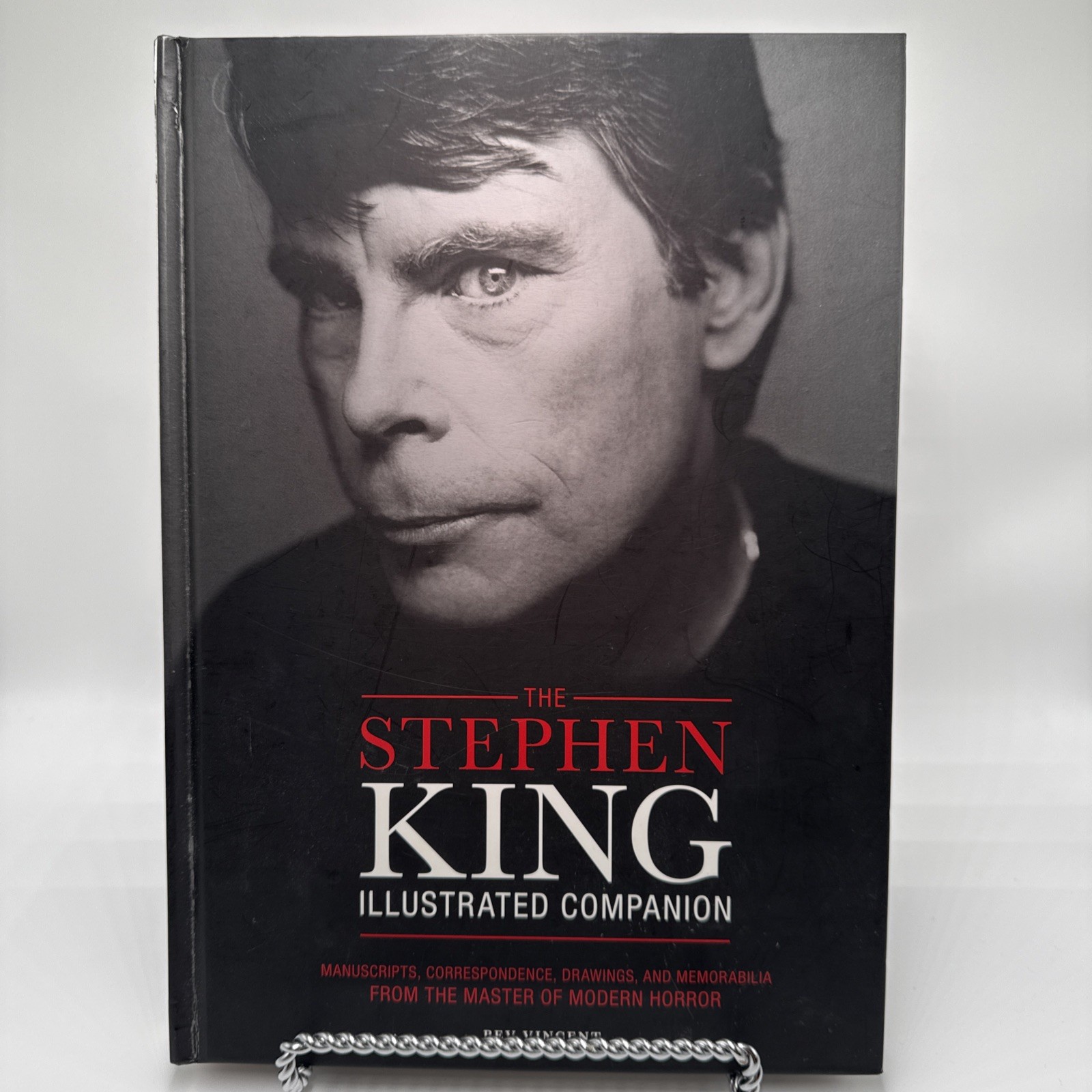 The Stephen King Illustrated Companion : Manuscripts, Correspondence, Drawings,