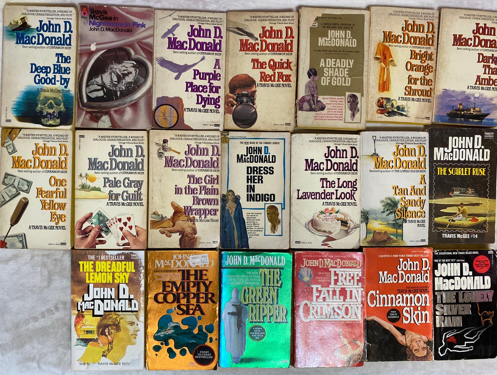 TRAVIS MCGEE JOHN D MACDONALD ALL 21 NOVEL IN THE SERIES: POOR/FAIR QUALITY #40