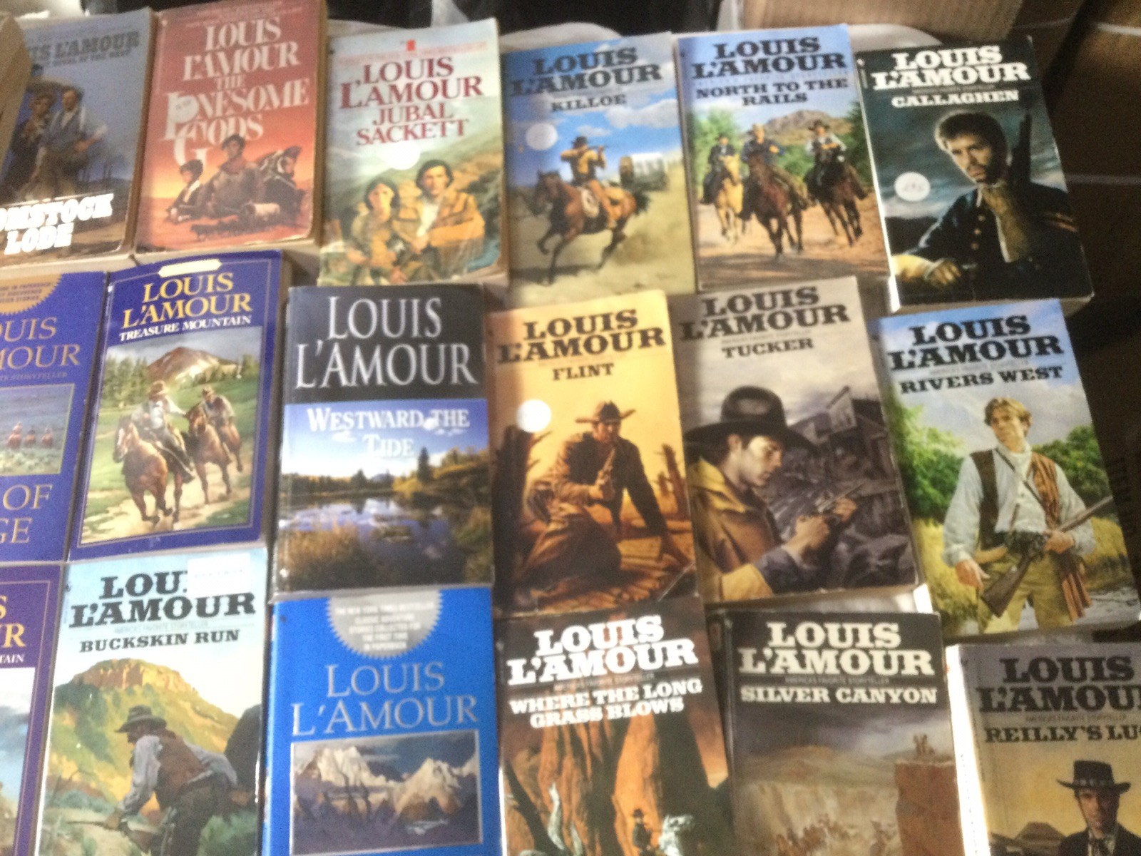 80+ Louis L’Amour Paperback Lot Western Collection Sackett Series