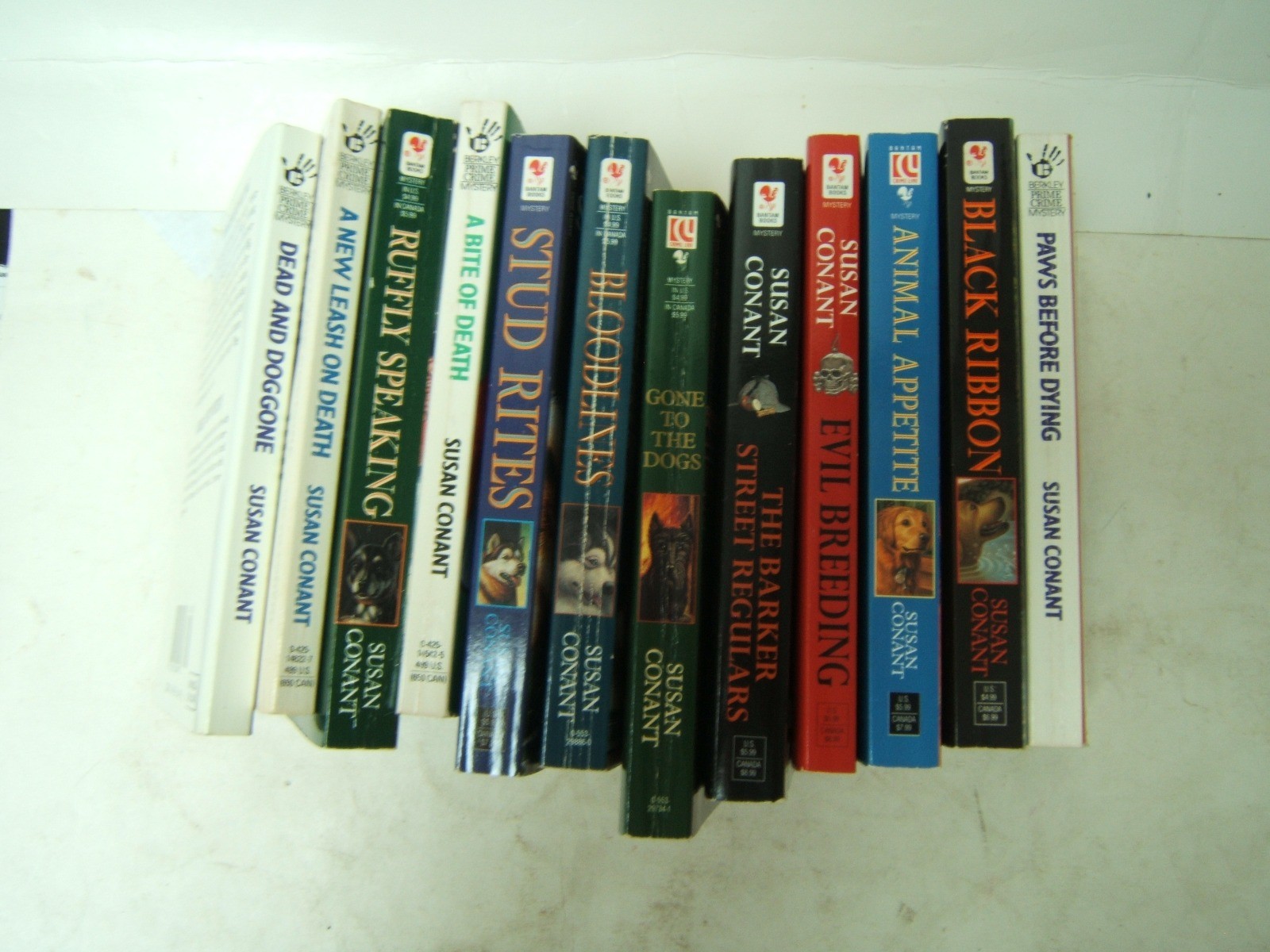 Susan Contant Dog Lover’s Mystery Lot of 12 Paperbacks Very Good Condition