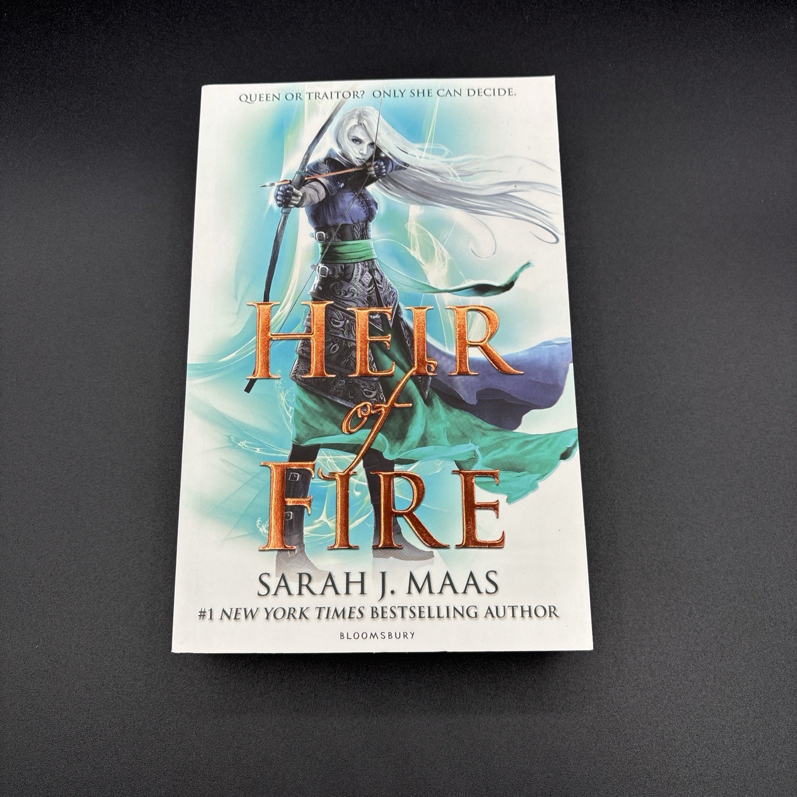 Heir Of Fire Sarah J. Maas UK Paperback White Cover 2014 Throne of Glass