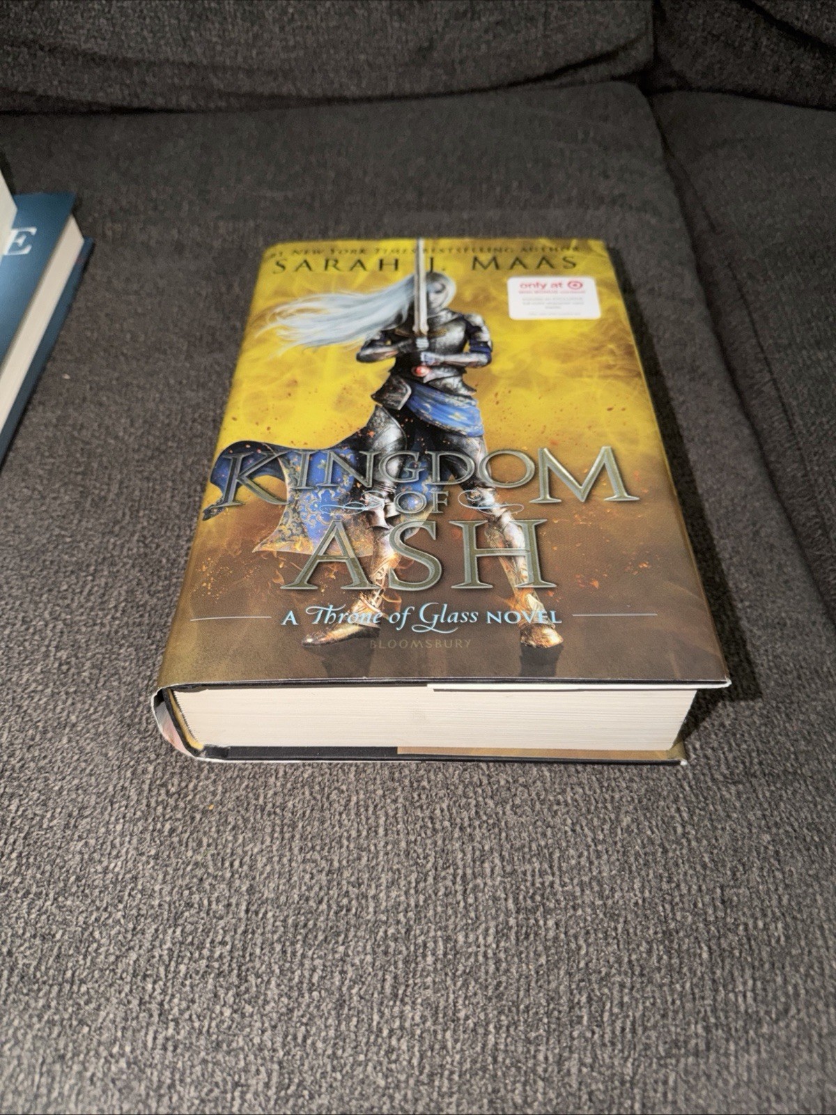Kingdom of Ash (Throne of Glass) by Sarah Maas (Hardcover) Bonus Character Box C