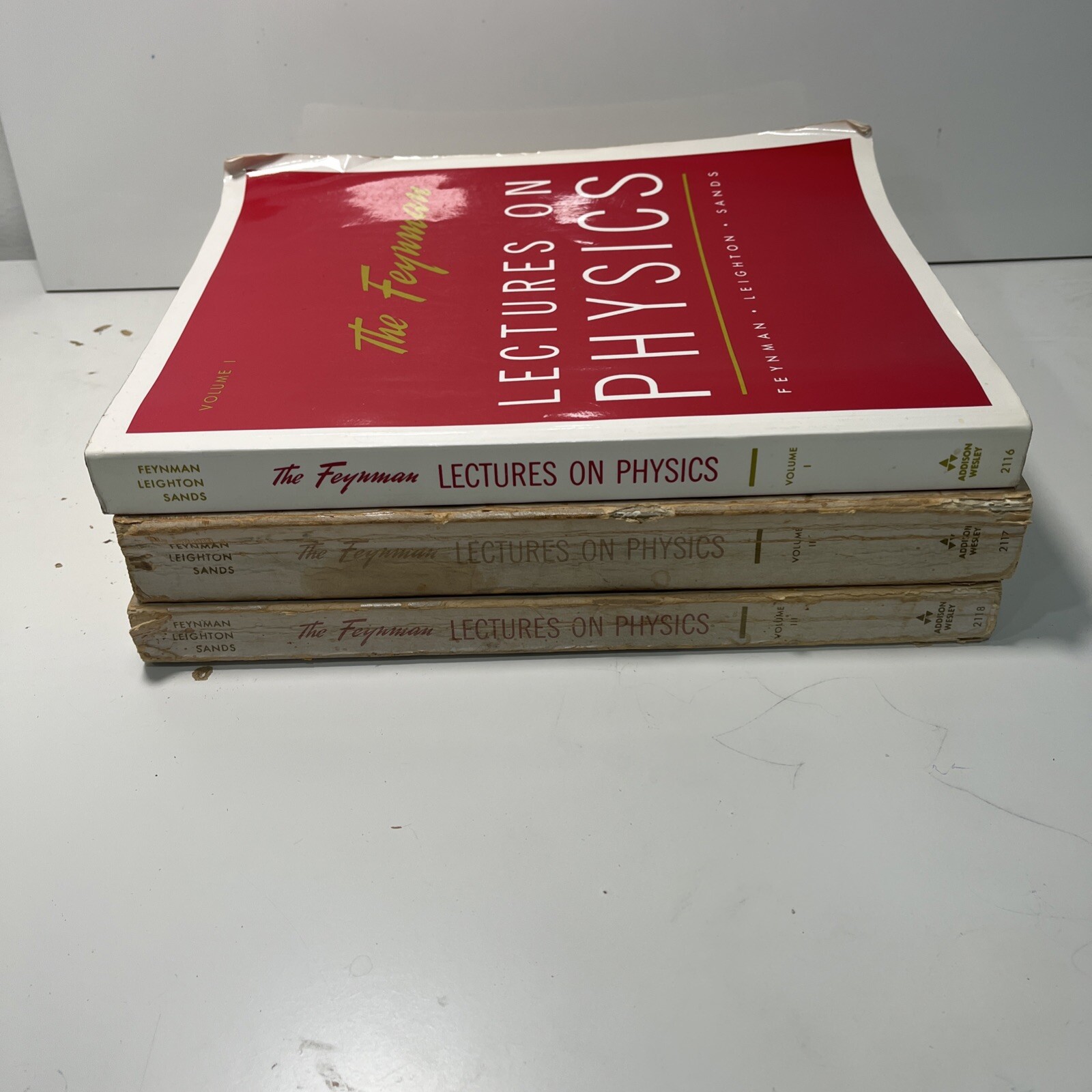 The Feynman Lectures on Physics Complete 3 Volumes Paperbacks 1966 1977 Textbook
