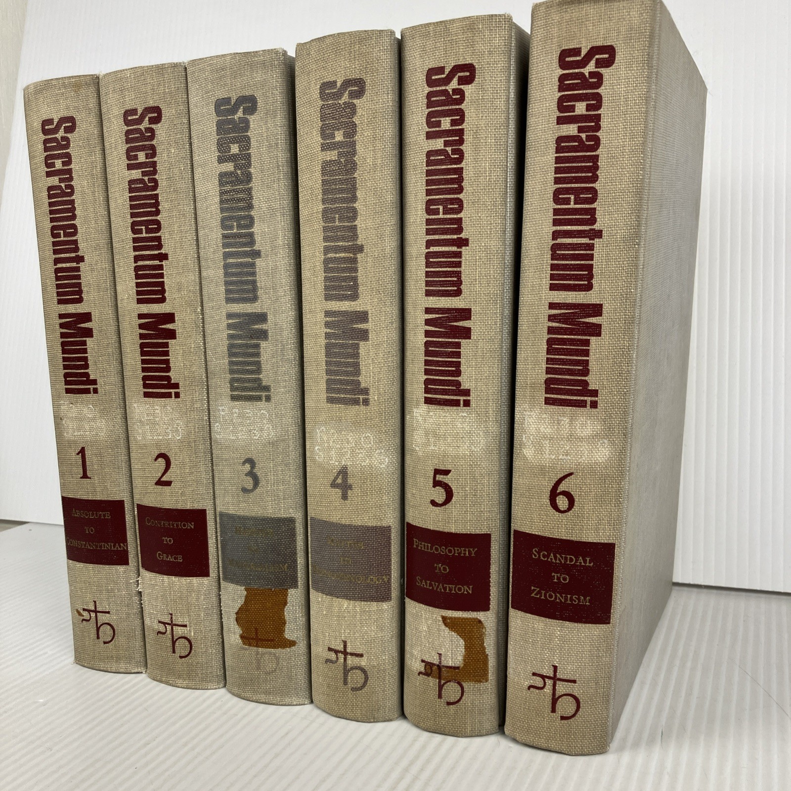 Sacramentum Mundi 6 volume Set 1968 Catholic theology encyclopedia Herder