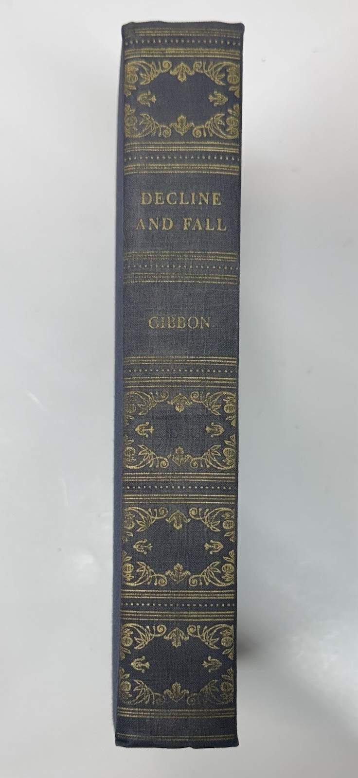 The Decline And Fall Of The Roman Empire By Edward Gibbon