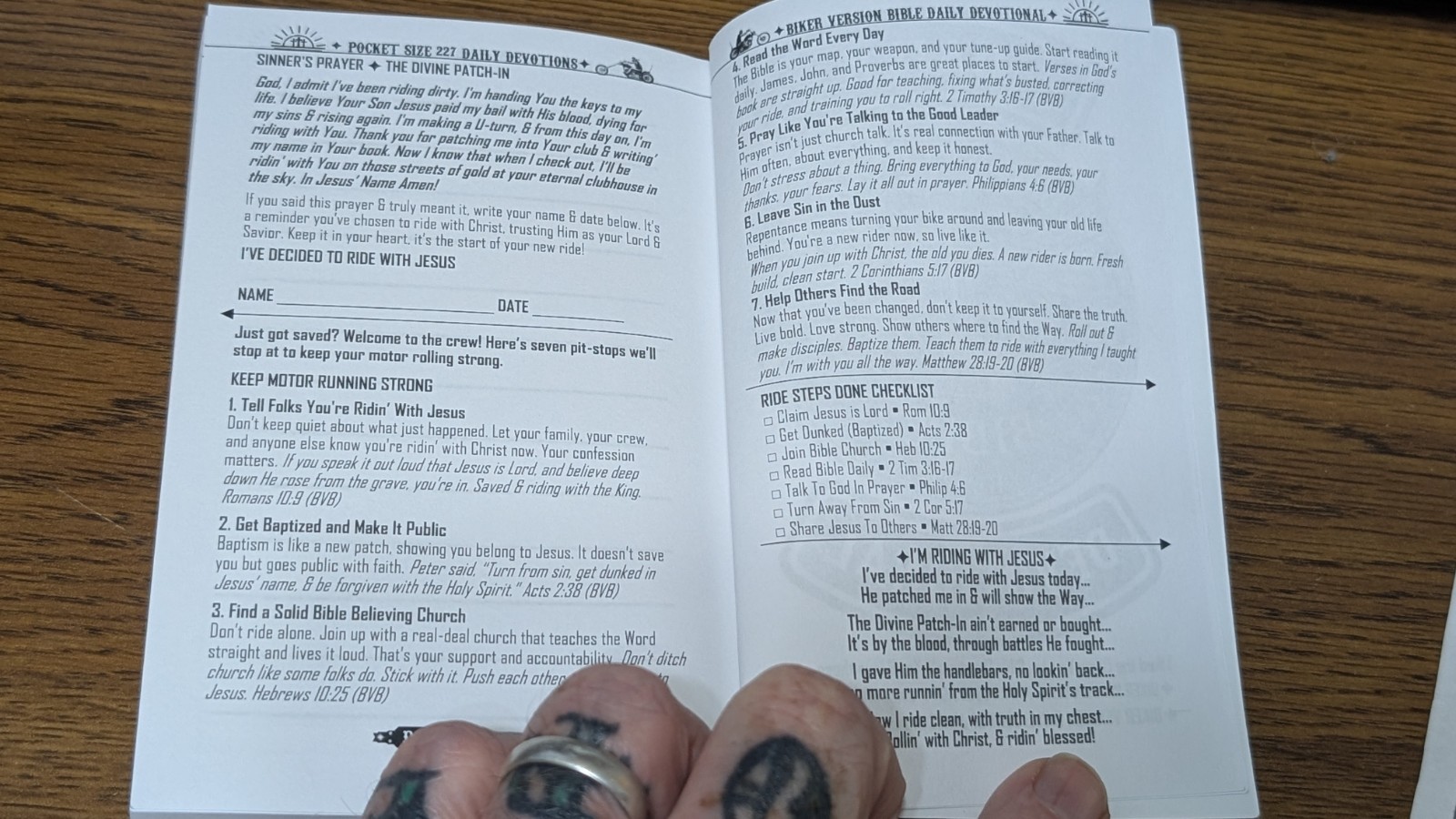 Biker Version Bible Daily Devotional ✦ Pocket Size ✦ 227 BVB Daily Devotions 🏍