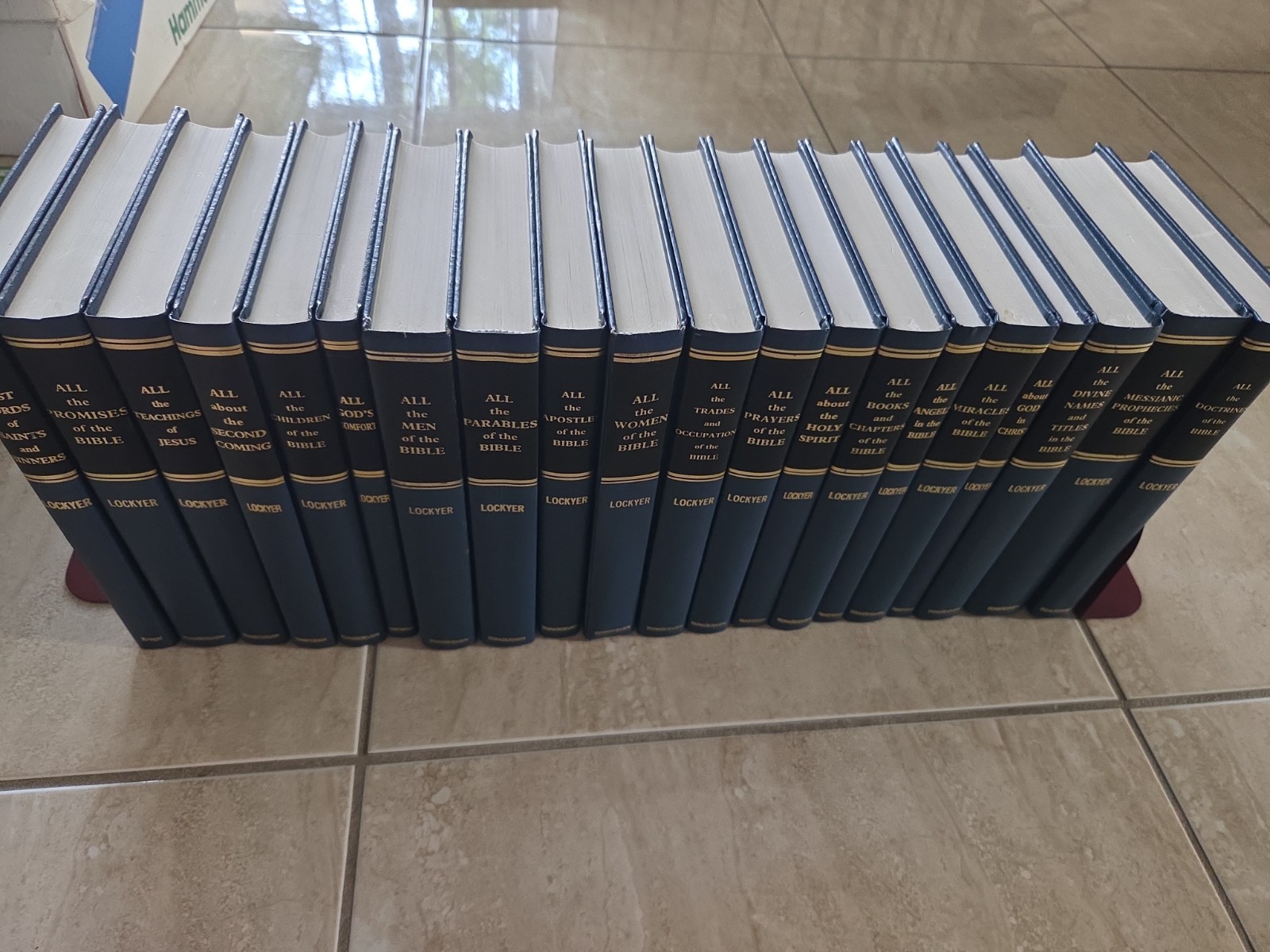 All Of The Bible Series by Herbert Lockyer (20 Volume Set) Zondervan Hardcover