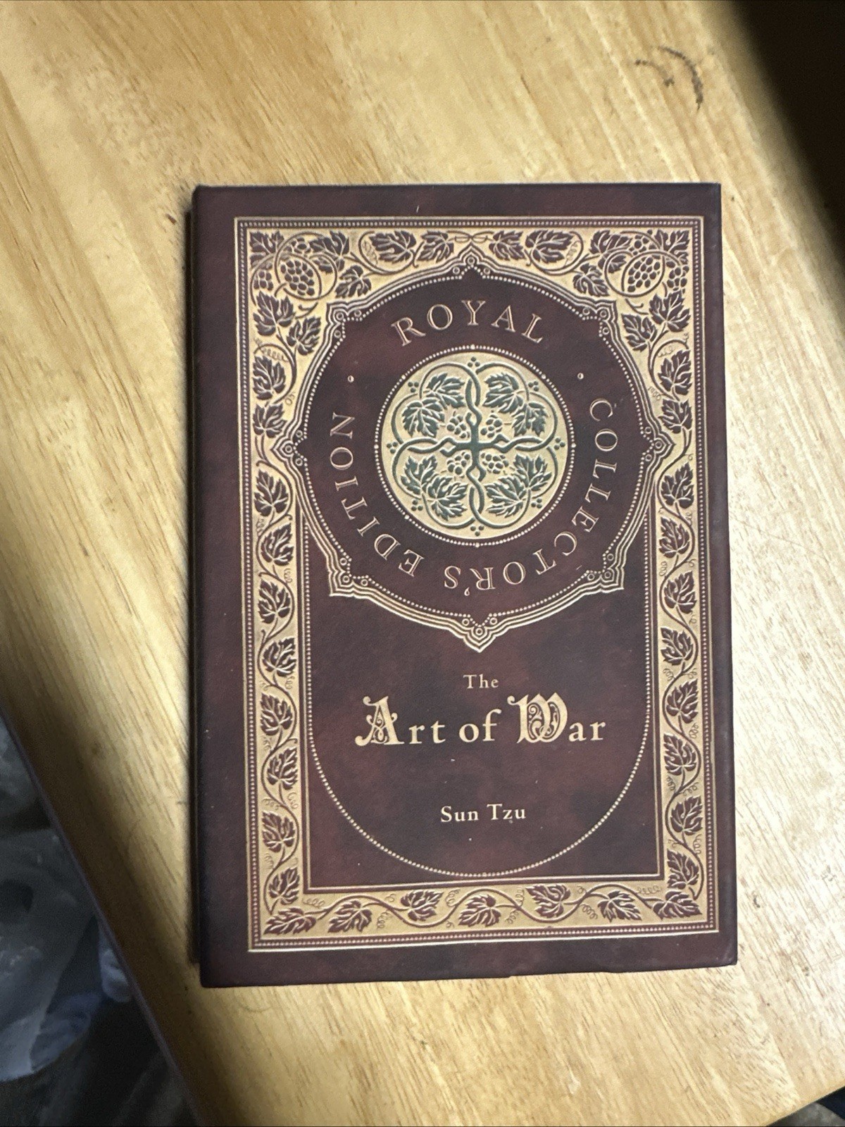 The Art of War (Royal Collector’s Edition) (Annotated) (Case Laminate Hardcover